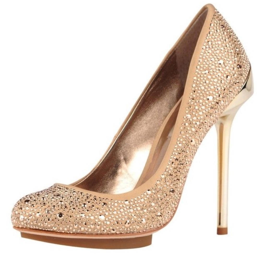 New with Box - BCBGMAXAZRIA MA-PRISH Champagne Satin Heel Pumps - Size 6 M